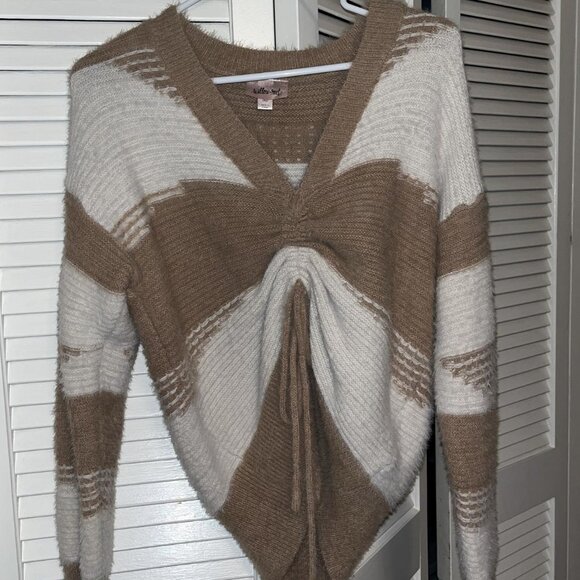 Willow & Root Sweater - Picture 4 of 4